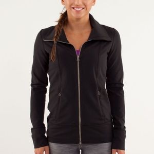 LULULEMON DAILY YOGA JACKET BLACK WOMENS 4